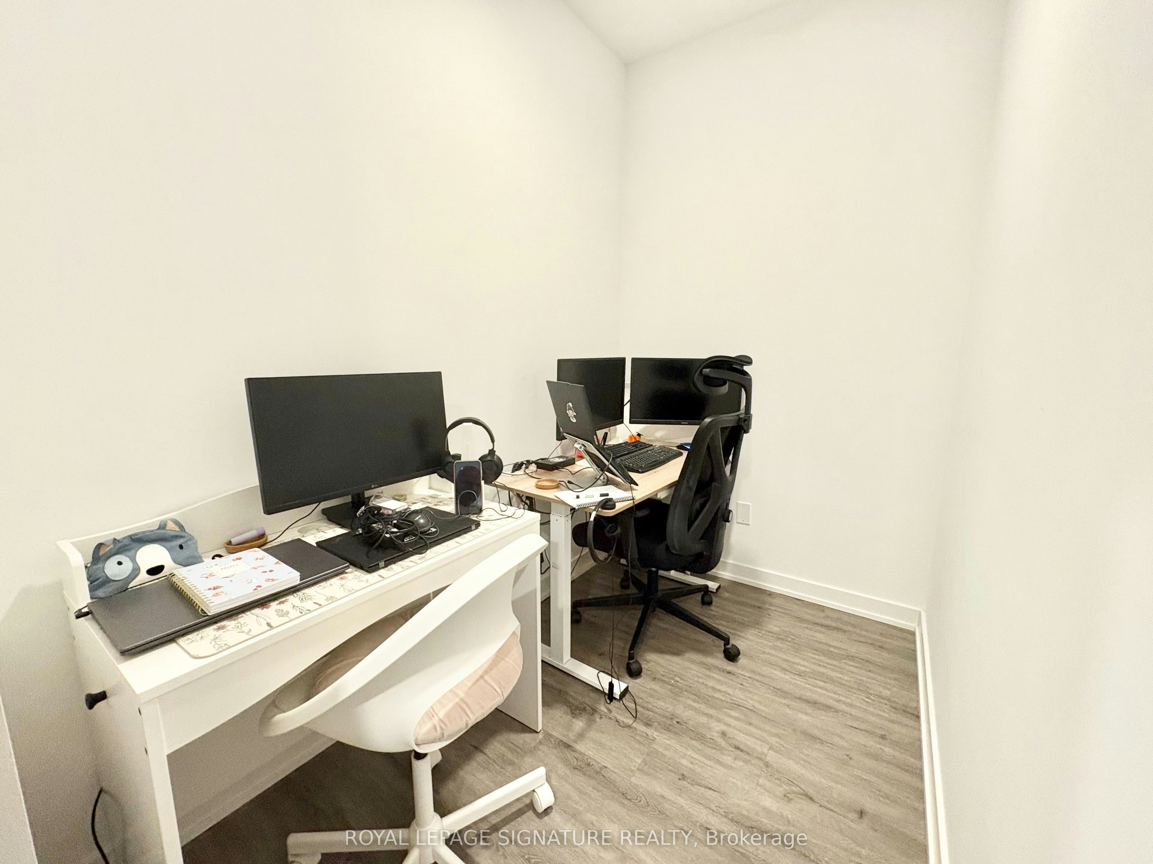 605-1 Cardiff Road, Toronto, ON, M4P 0G2 - 3