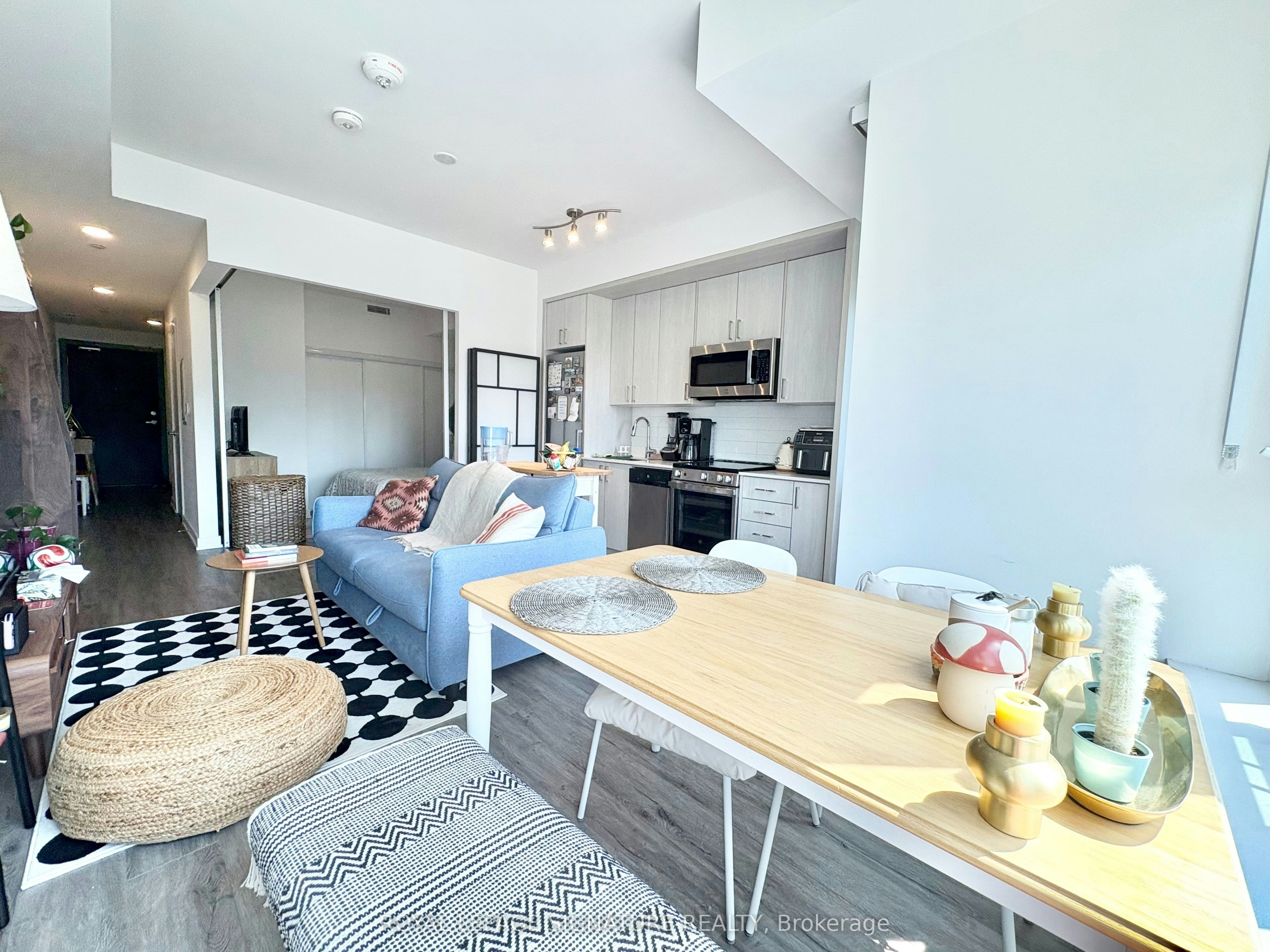 605-1 Cardiff Road, Toronto, ON, M4P 0G2 - 12