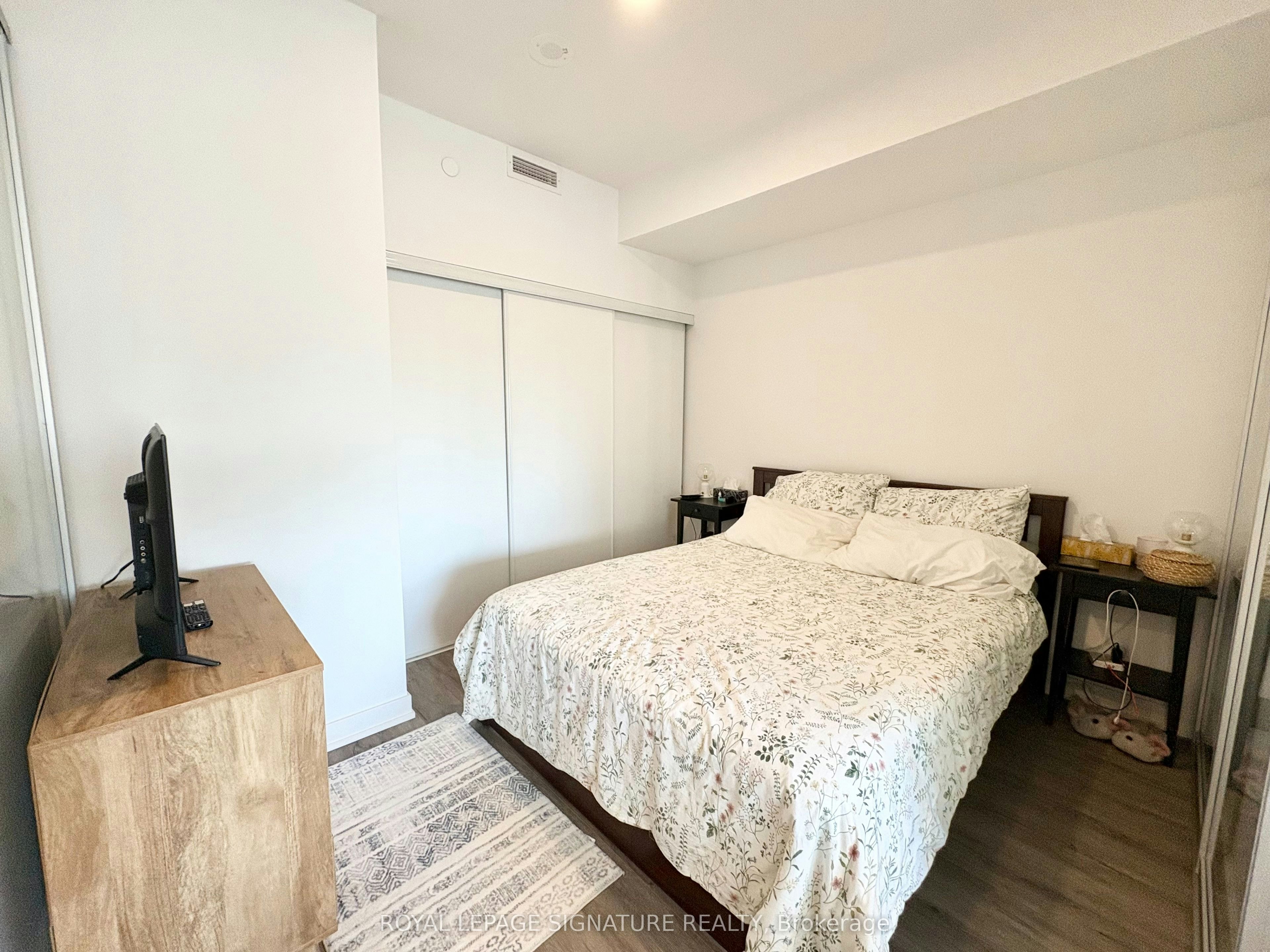 605-1 Cardiff Road, Toronto, ON, M4P 0G2 - 5