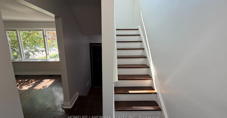 702 Sheppard Ave E Avenue E, Toronto, ON, M2K 1B7 - 18