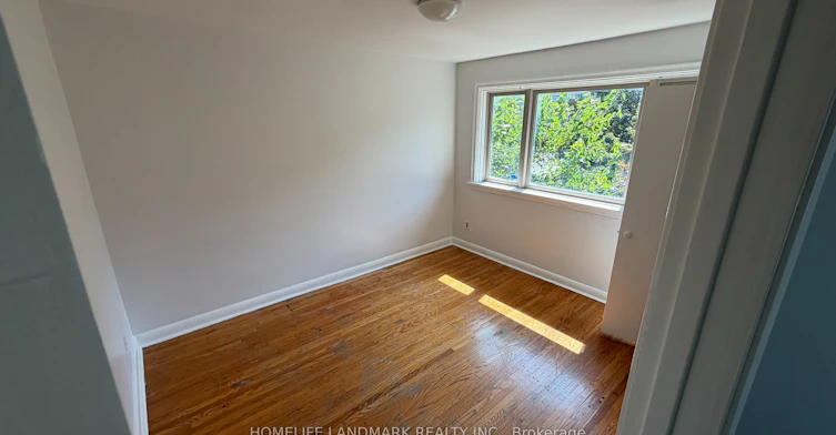 702 Sheppard Ave E Avenue E, Toronto, ON, M2K 1B7 - 22