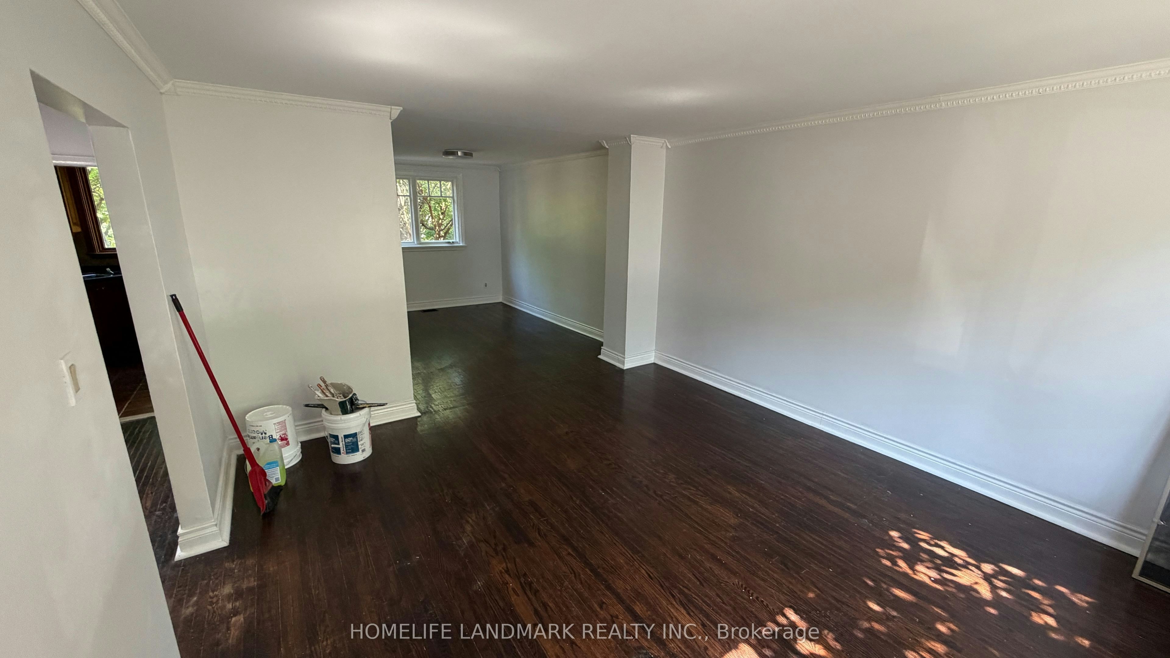 702 Sheppard Ave E Avenue E, Toronto, ON, M2K 1B7 - 7