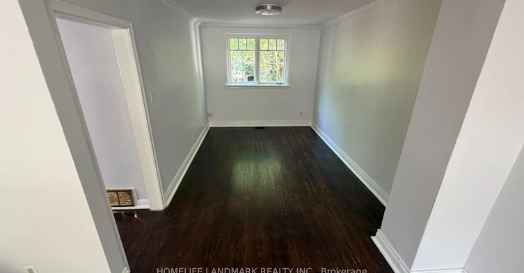 702 Sheppard Ave E Avenue E, Toronto, ON, M2K 1B7 - 8