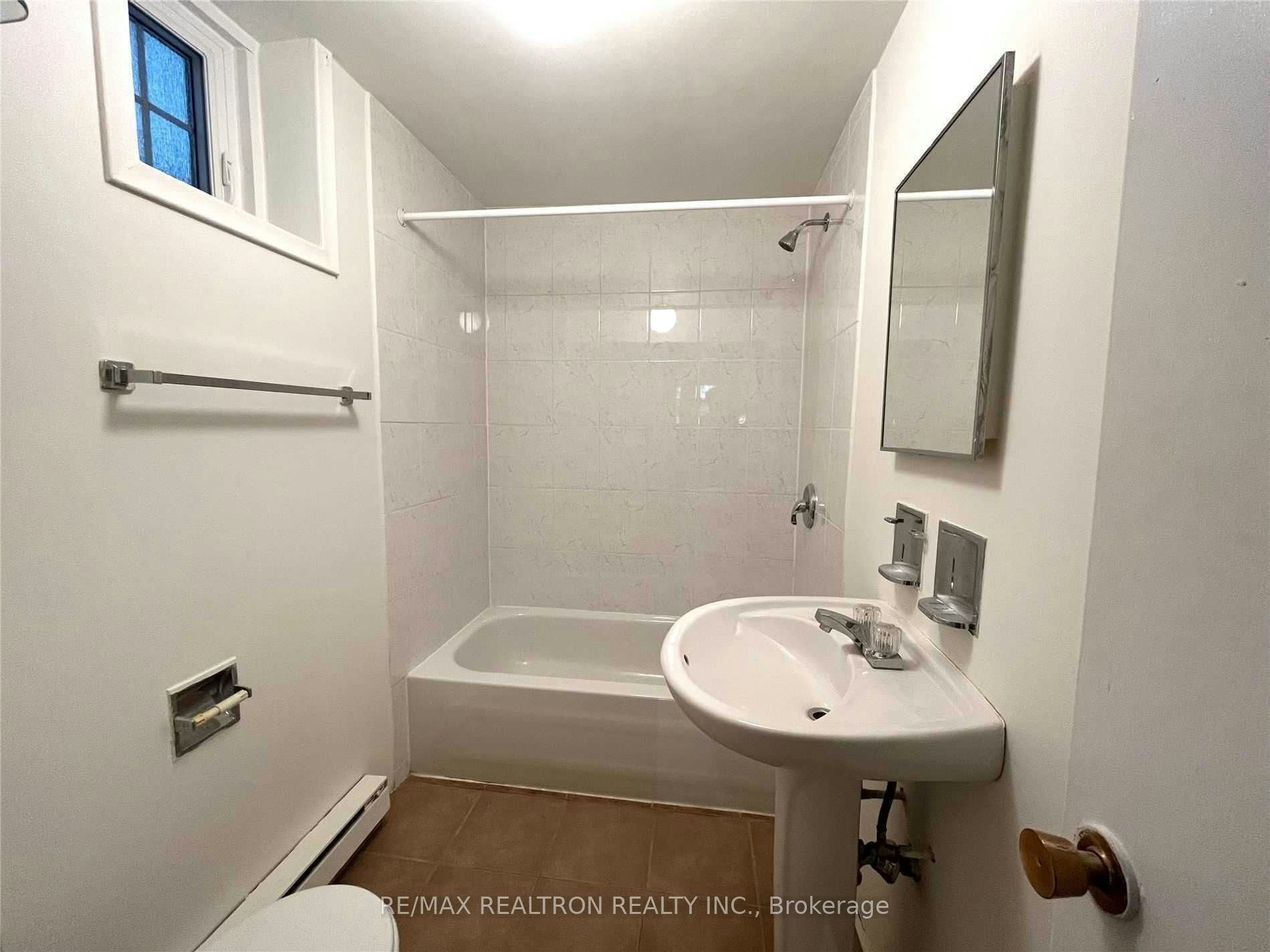 B-485 Oriole Parkway, Toronto, ON, M5P 2H9 - 7