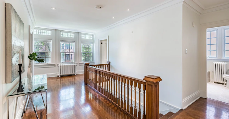 63 Highland Avenue, Toronto, ON, M4W 2A2 - 21