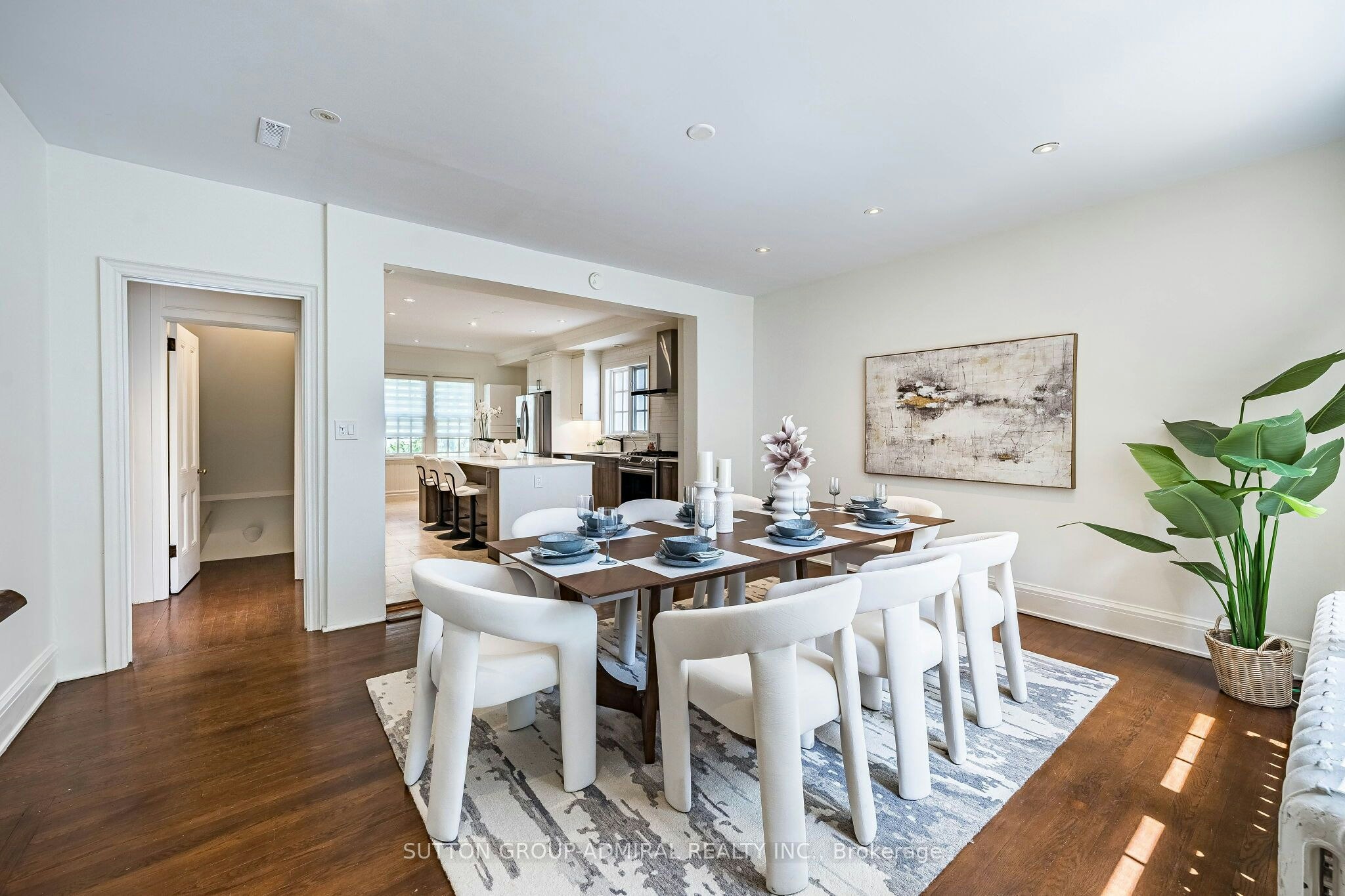 63 Highland Avenue, Toronto, ON, M4W 2A2 - 12