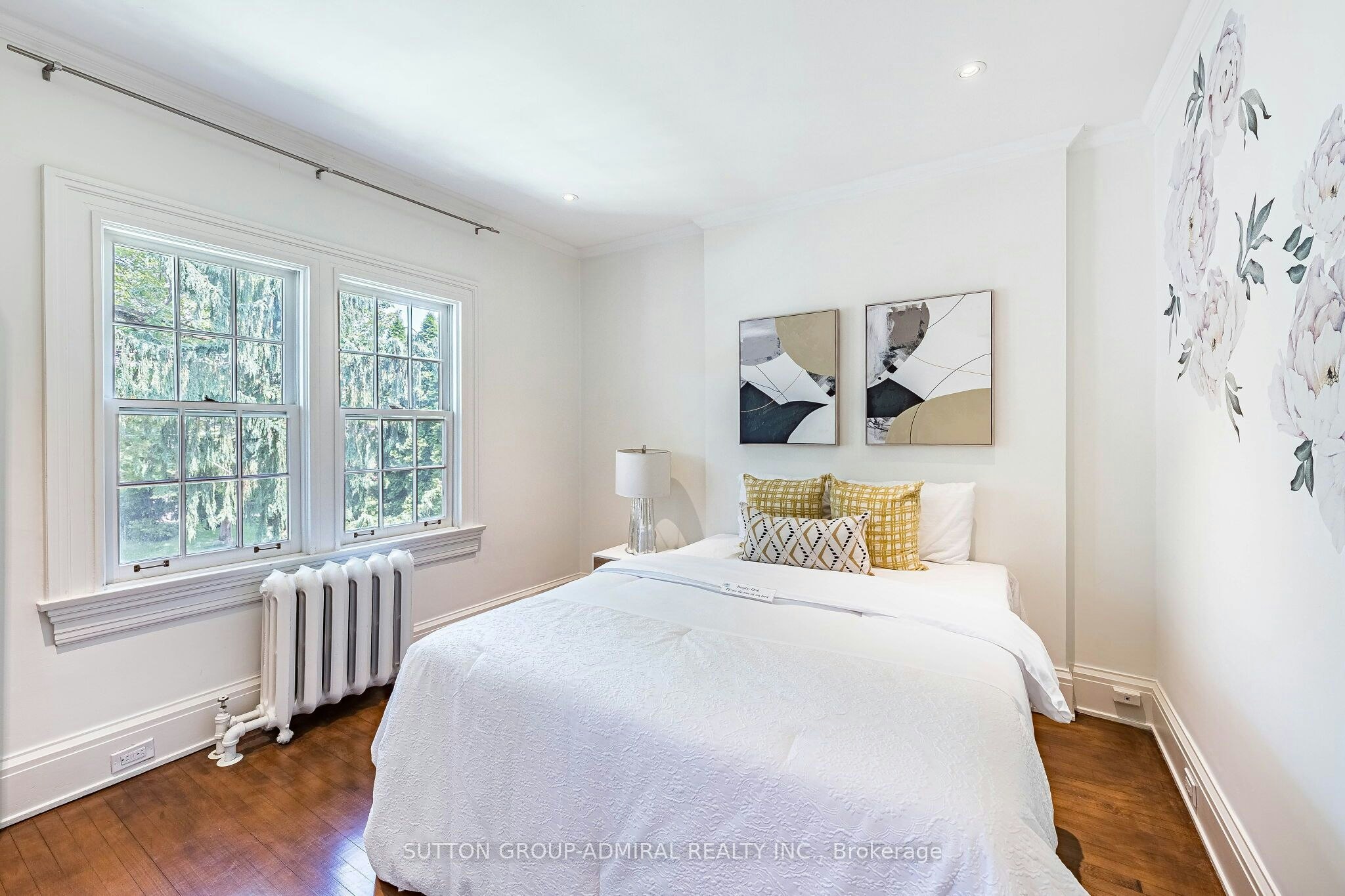 63 Highland Avenue, Toronto, ON, M4W 2A2 - 35