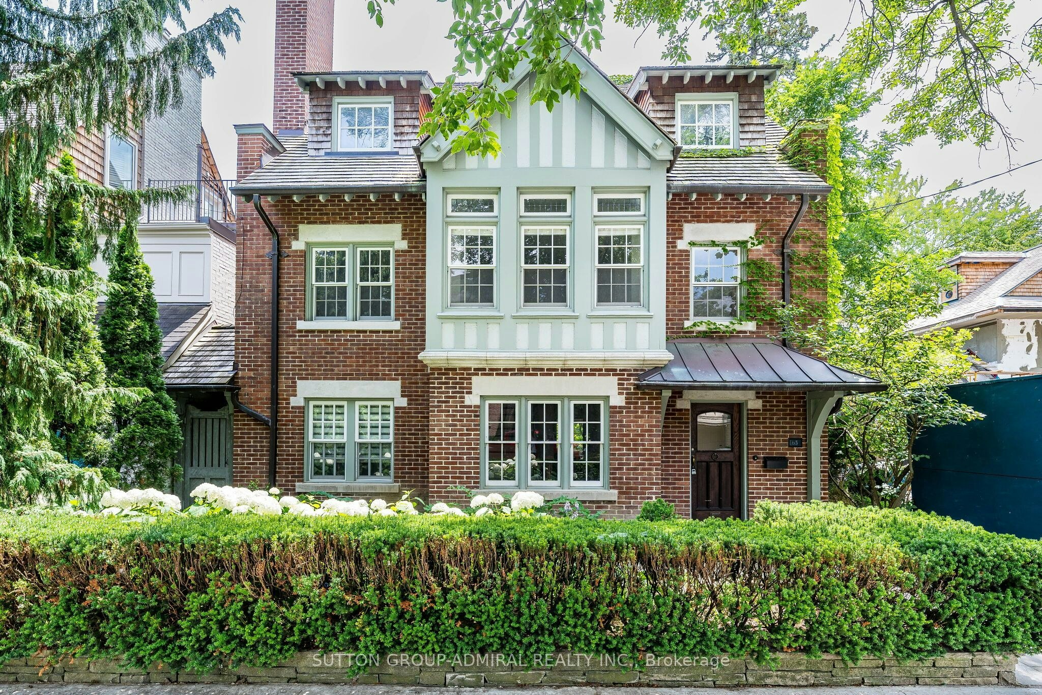 63 Highland Avenue, Toronto, ON, M4W 2A2