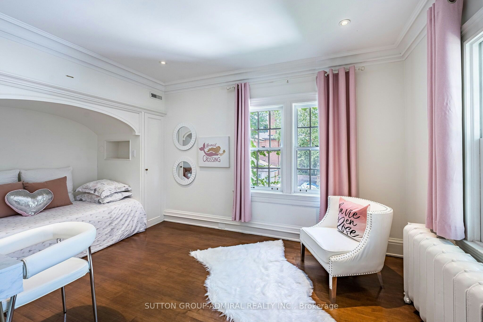 63 Highland Avenue, Toronto, ON, M4W 2A2 - 32