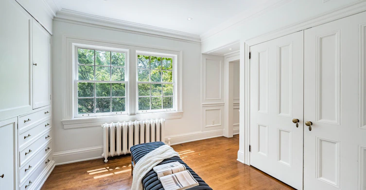 63 Highland Avenue, Toronto, ON, M4W 2A2 - 25