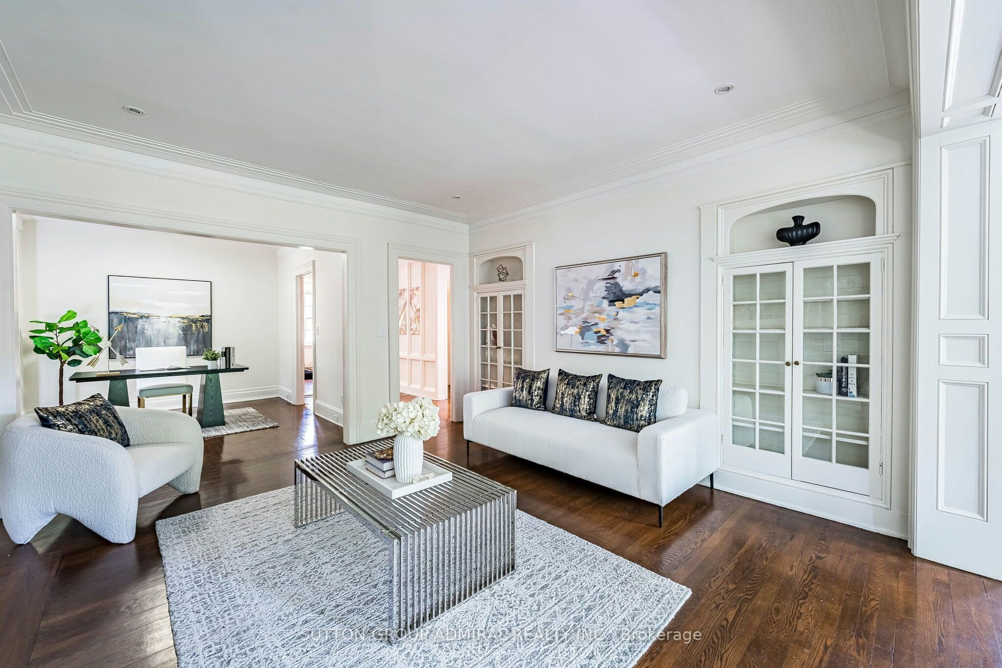 63 Highland Avenue, Toronto, ON, M4W 2A2 - 9