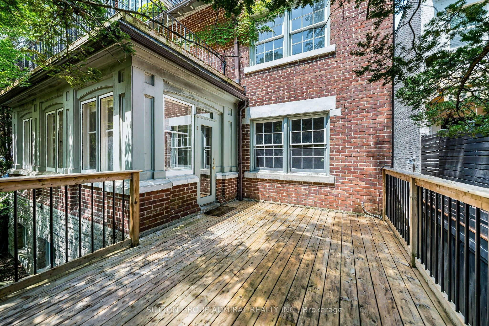 63 Highland Avenue, Toronto, ON, M4W 2A2 - 47