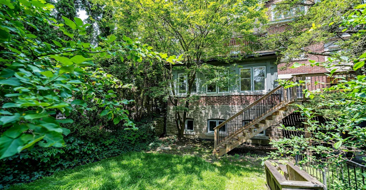 63 Highland Avenue, Toronto, ON, M4W 2A2 - 48
