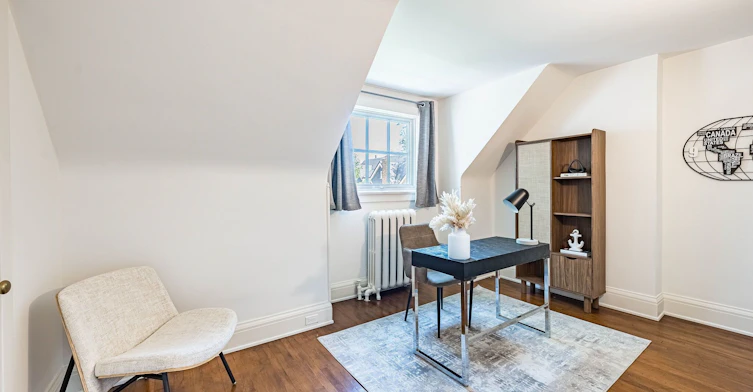 63 Highland Avenue, Toronto, ON, M4W 2A2 - 28