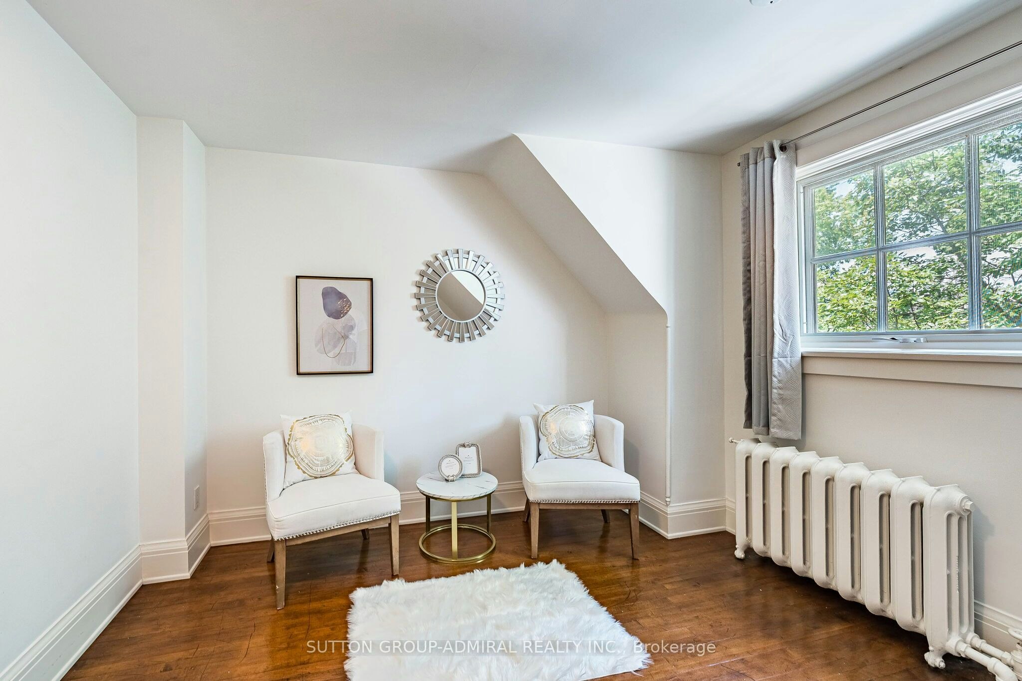 63 Highland Avenue, Toronto, ON, M4W 2A2 - 27