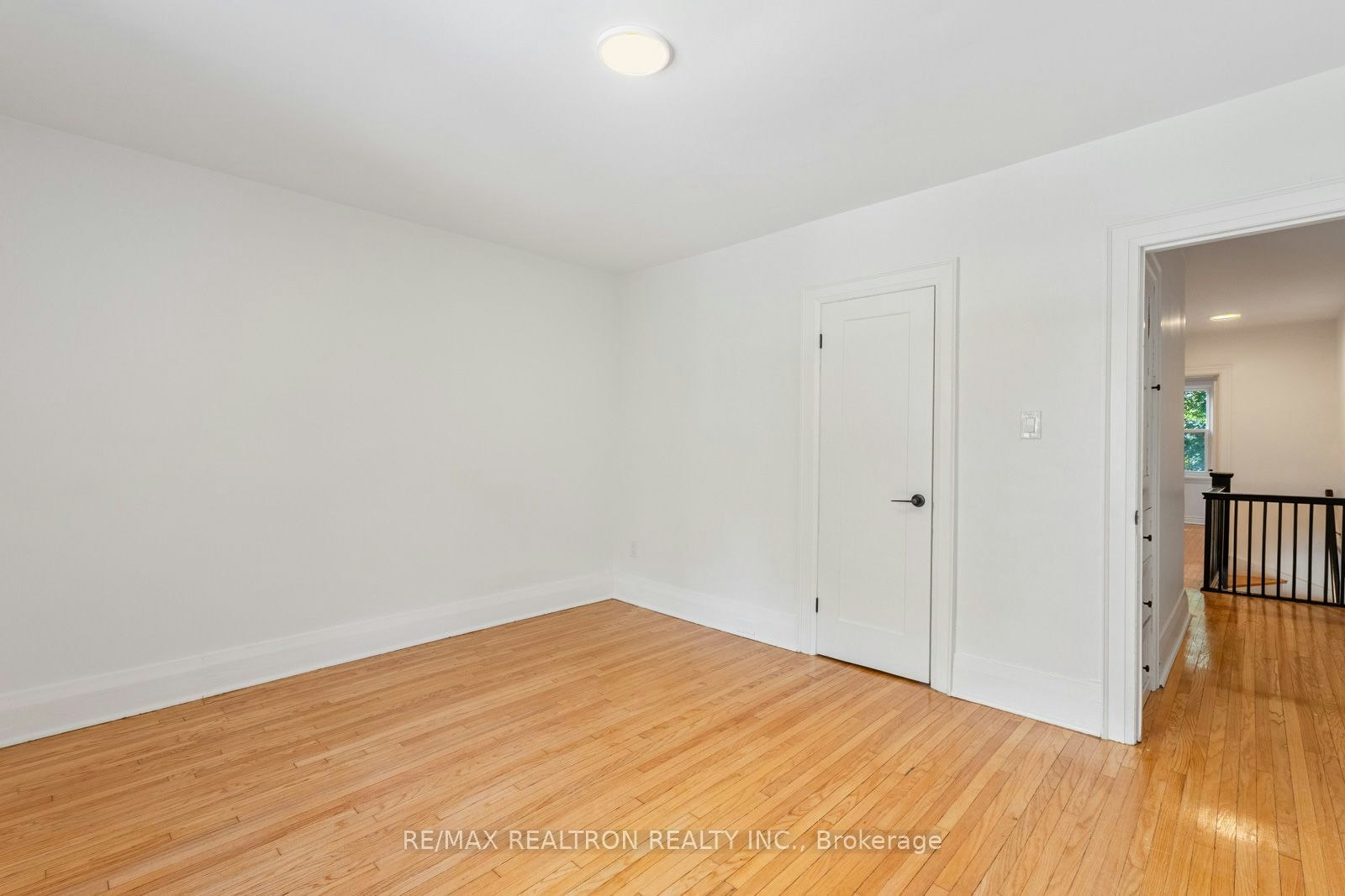 38 Henning Avenue, Toronto, ON, M4R 1X7 - 25