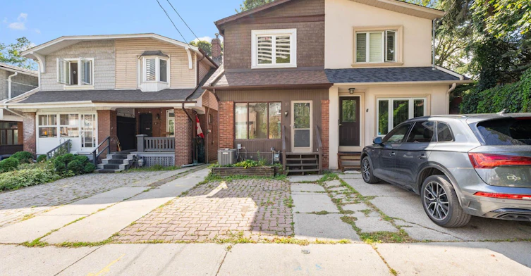 38 Henning Avenue, Toronto, ON, M4R 1X7