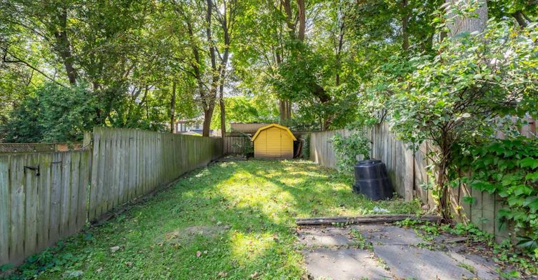 38 Henning Avenue, Toronto, ON, M4R 1X7 - 34