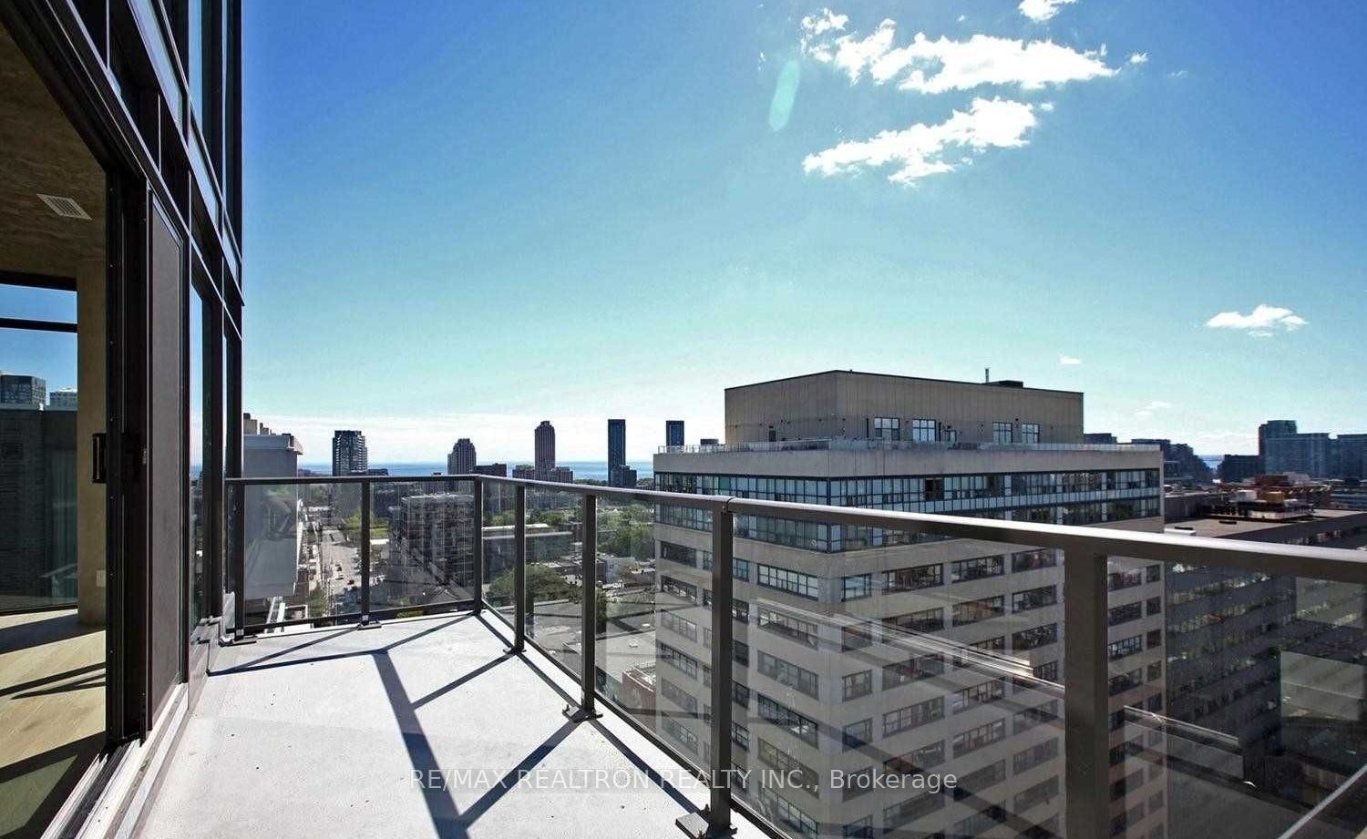 1602-111 Bathurst Street, Toronto, ON, M5V 0M9 - 14