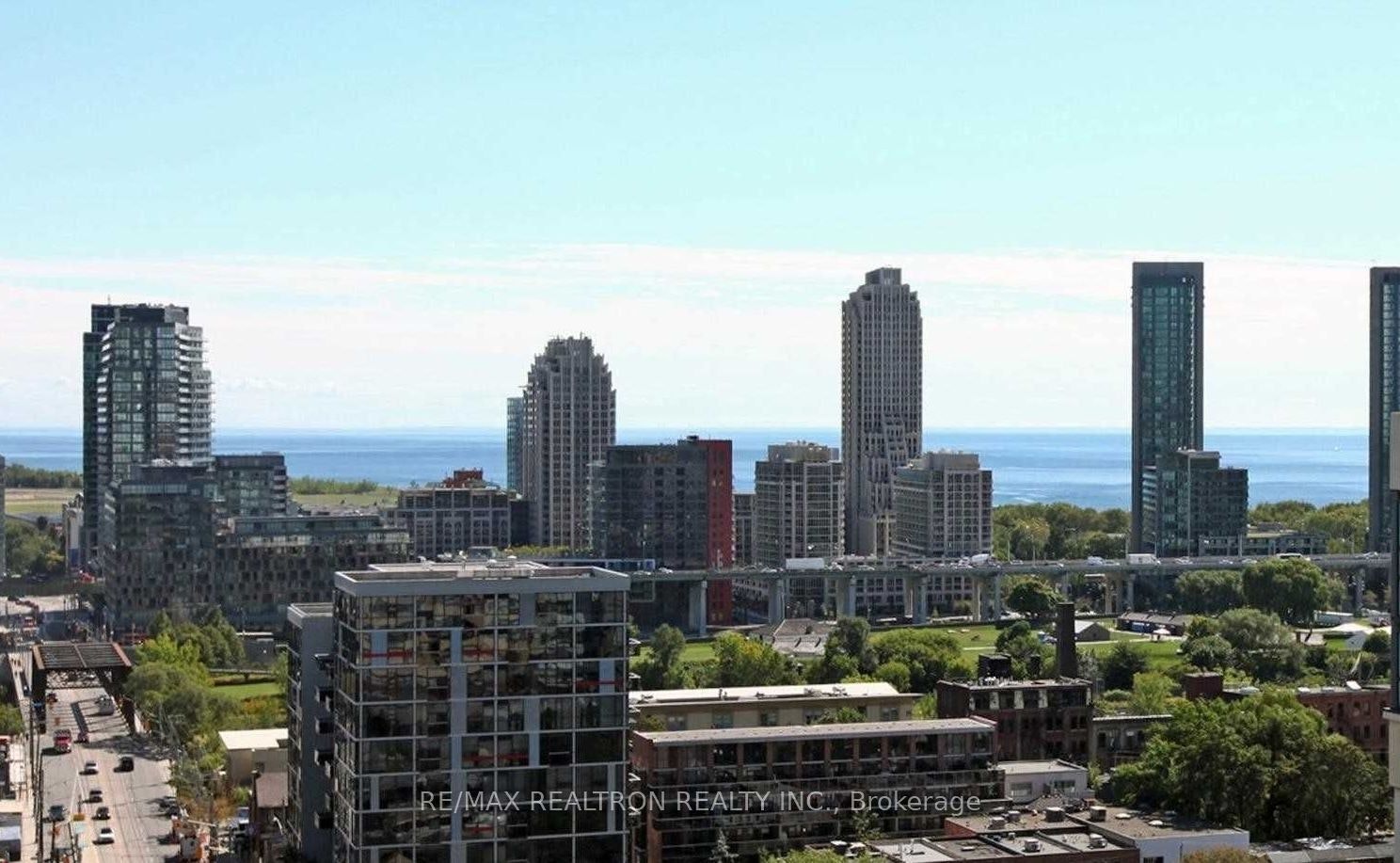 1602-111 Bathurst Street, Toronto, ON, M5V 0M9 - 15