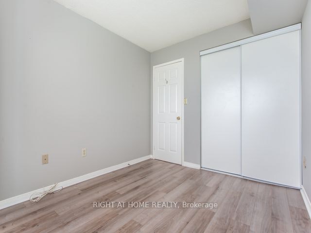 1110-5 Concorde Place, Toronto, ON, M3C 3M8 - 14