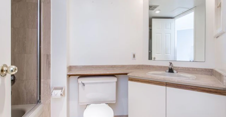 1110-5 Concorde Place, Toronto, ON, M3C 3M8 - 17