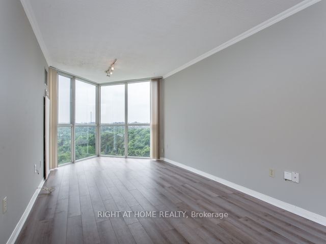 1110-5 Concorde Place, Toronto, ON, M3C 3M8 - 7