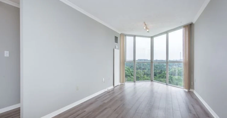 1110-5 Concorde Place, Toronto, ON, M3C 3M8 - 9