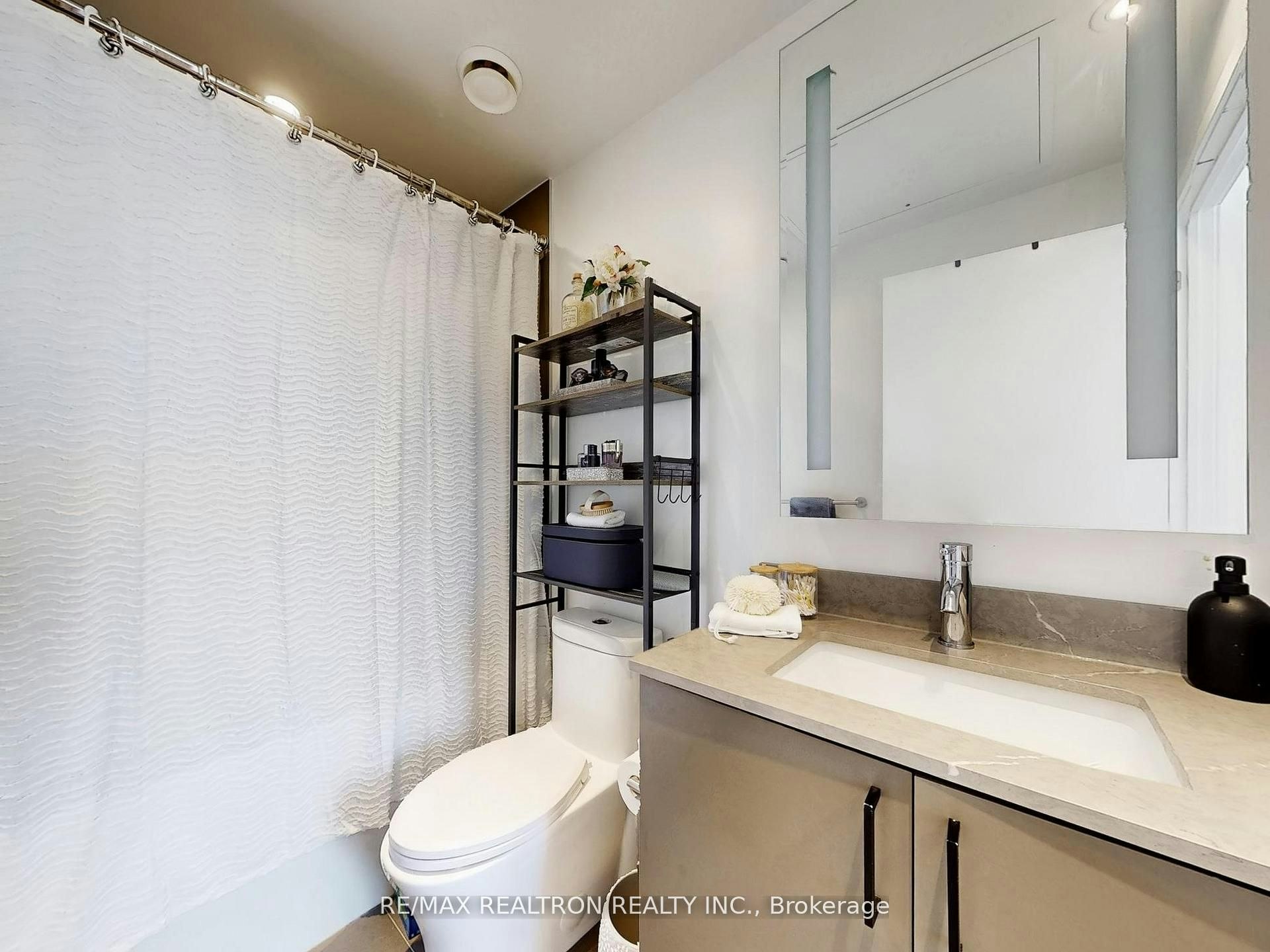 1603-135 East Liberty Street, Toronto, ON, M6K 3P6 - 17