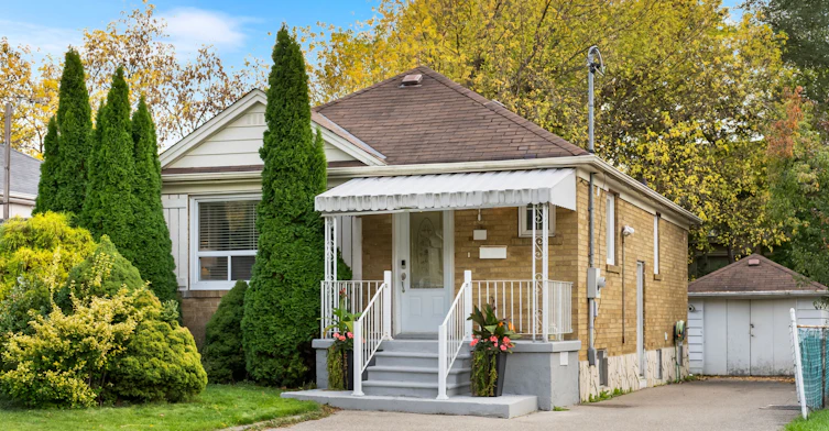69 Nipigon Avenue, Toronto, ON, M2M 2V9