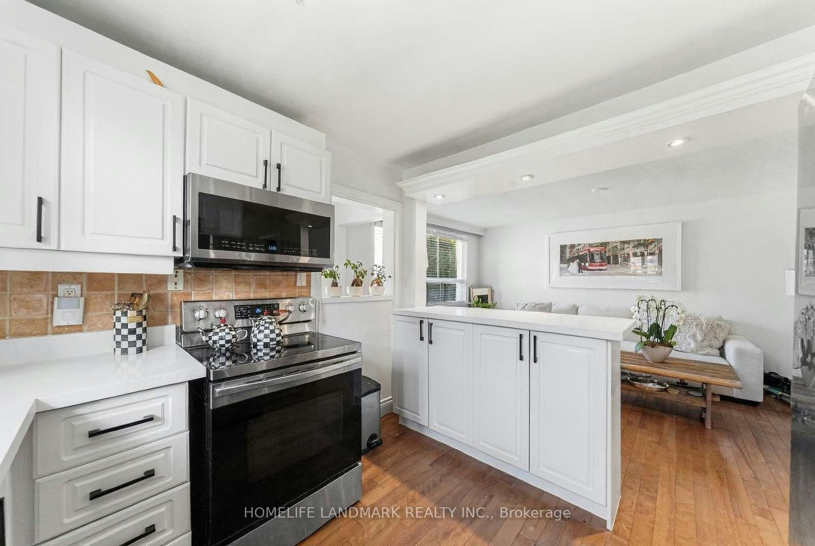 69 Nipigon Avenue, Toronto, ON, M2M 2V9 - 6