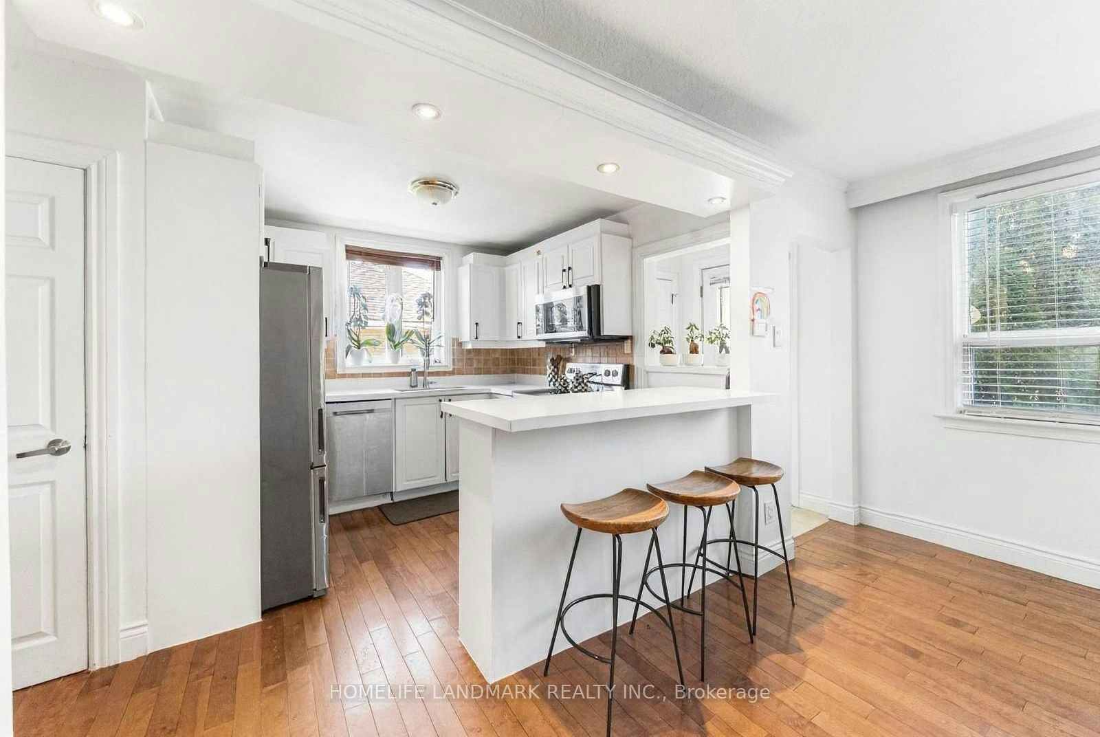69 Nipigon Avenue, Toronto, ON, M2M 2V9 - 5