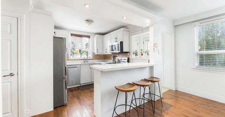 69 Nipigon Avenue, Toronto, ON, M2M 2V9 - 5
