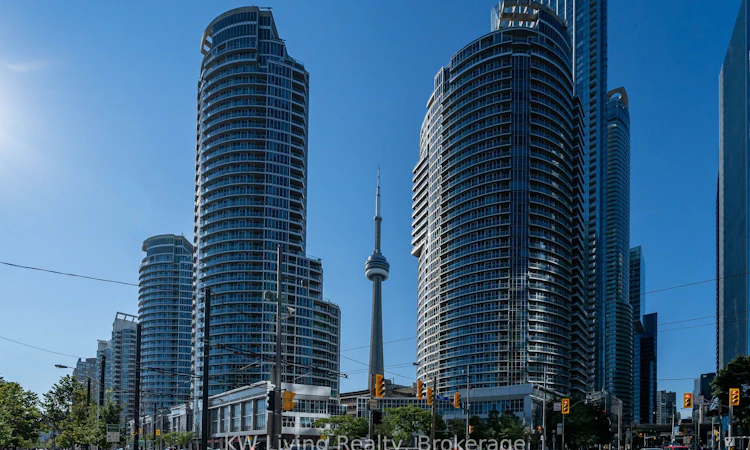 2111-208 Queens Quay SW