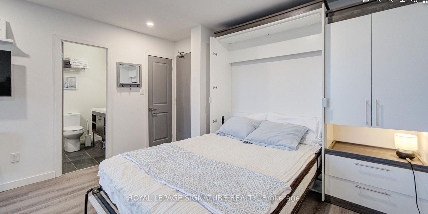 1605-720 Spadina Avenue, Toronto, ON, M5S 2T9 - 4