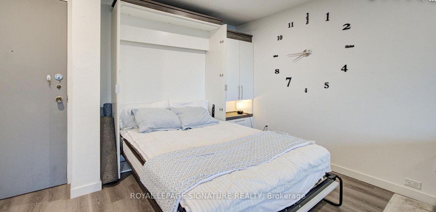 1605-720 Spadina Avenue, Toronto, ON, M5S 2T9 - 2