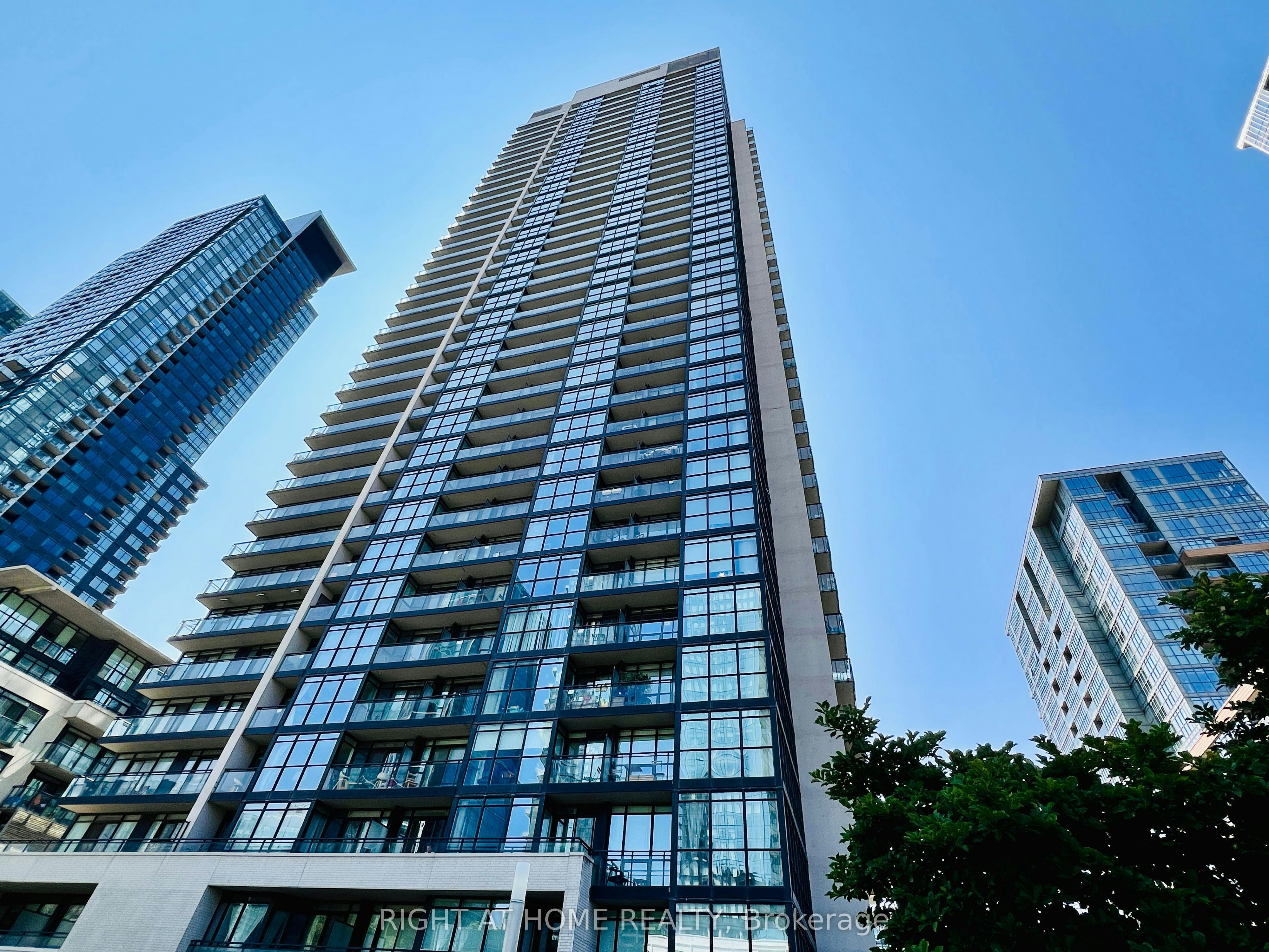 2507-25 Capreol Court, Toronto, ON, M5V 3Z7 - 2
