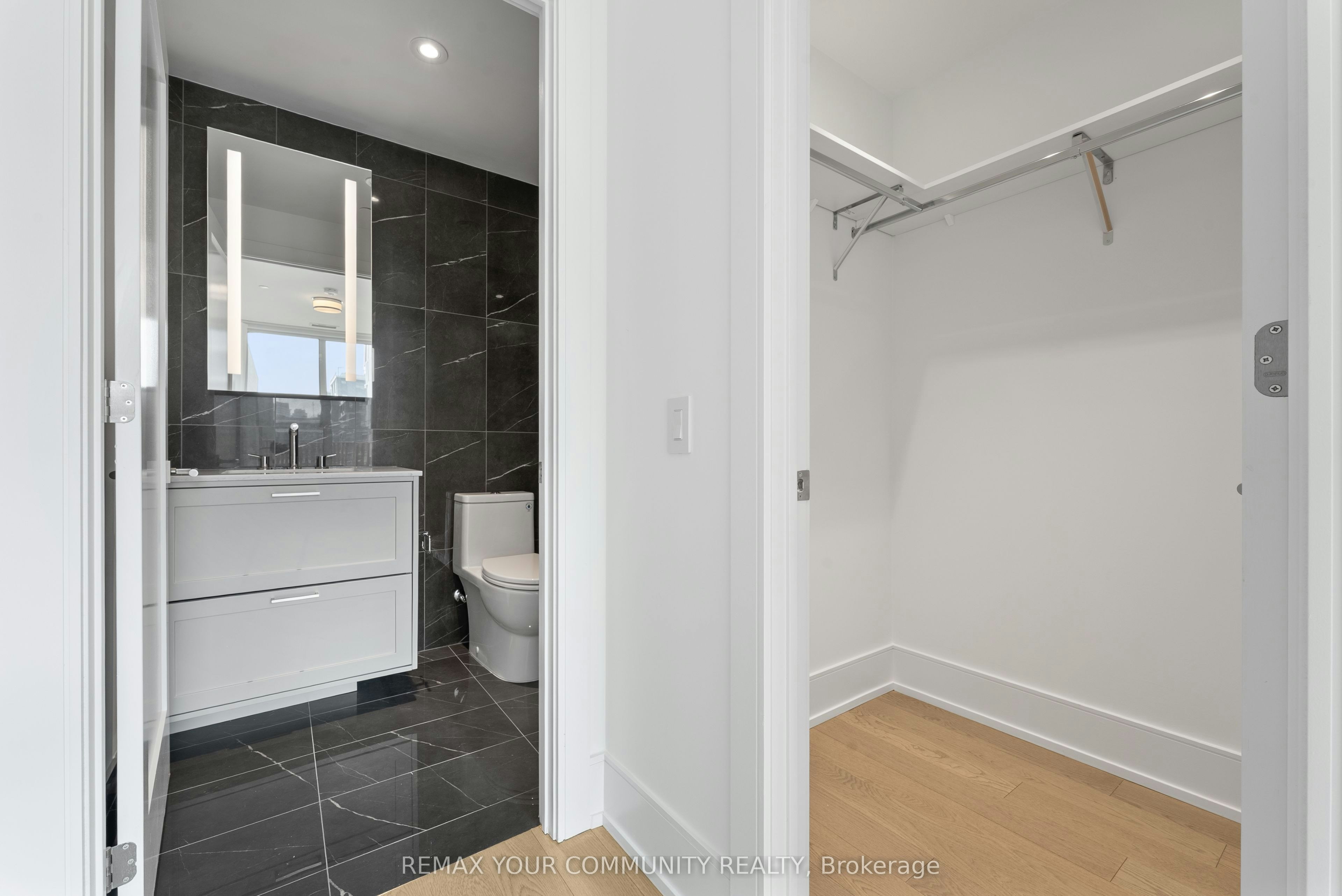 824-155 Merchants Wharf N/A, Toronto, ON, M5A 0Y4 - 11