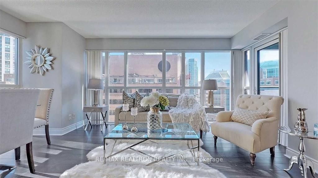 1411-28 Ted Rogers Way, Toronto, ON, M4Y 2W7 - 4