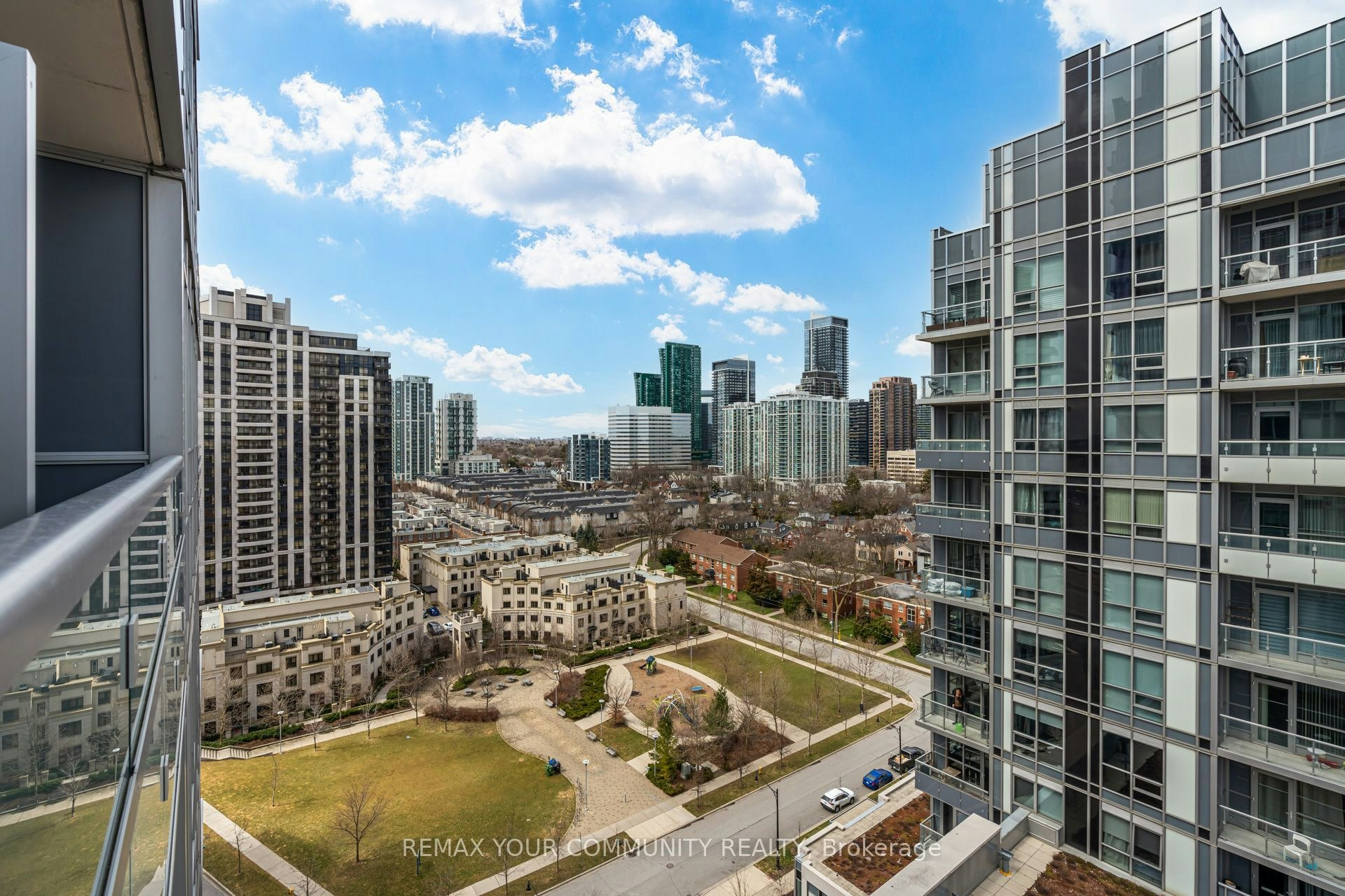 1402-120 Harrison Garden Boulevard, Toronto, ON, M2N 0H1 - 21