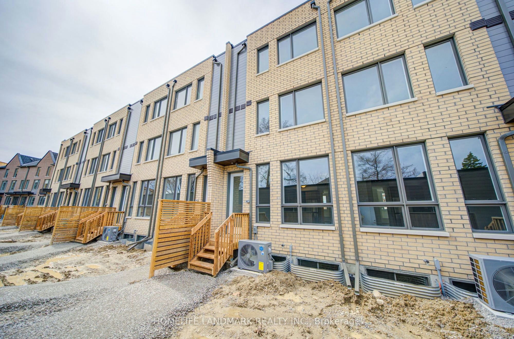 426 New Lawrence Heights Way Boulevard, Toronto, ON, M6A 0E6 - 44