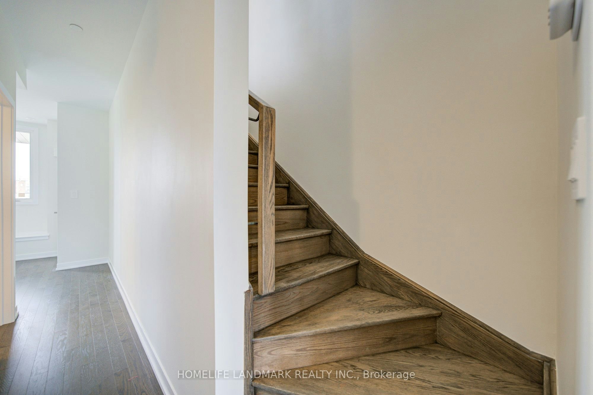 426 New Lawrence Heights Way Boulevard, Toronto, ON, M6A 0E6 - 26