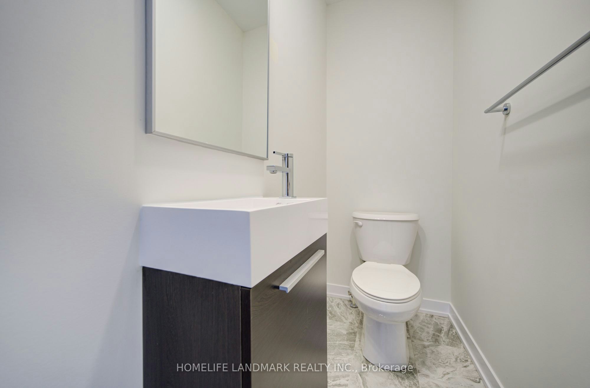 426 New Lawrence Heights Way Boulevard, Toronto, ON, M6A 0E6 - 23