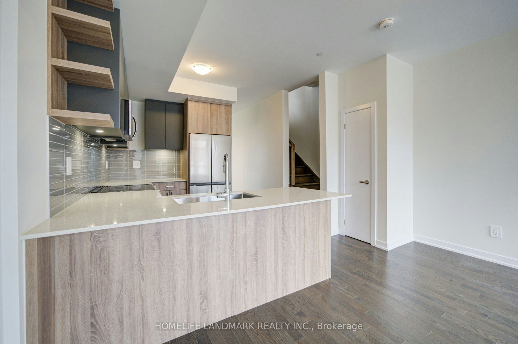 426 New Lawrence Heights Way Boulevard, Toronto, ON, M6A 0E6 - 4