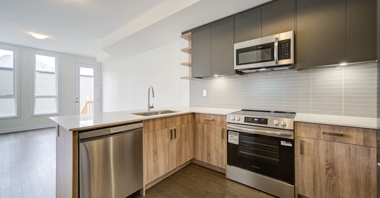 426 New Lawrence Heights Way Boulevard, Toronto, ON, M6A 0E6 - 7