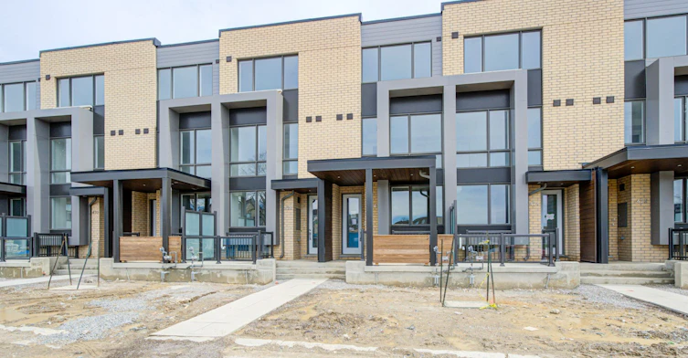 426 New Lawrence Heights Way Boulevard, Toronto, ON, M6A 0E6 - 2