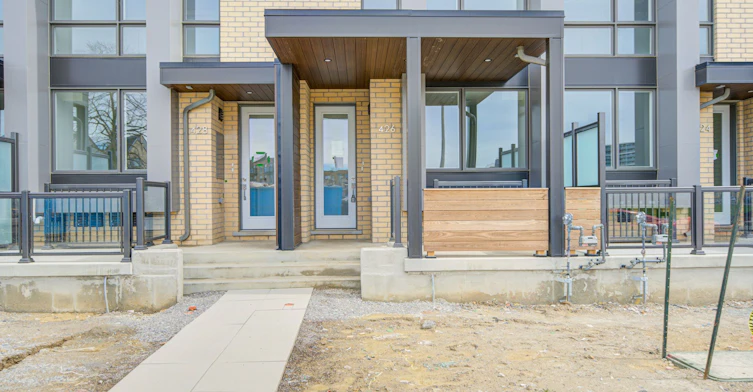 426 New Lawrence Heights Way Boulevard, Toronto, ON, M6A 0E6