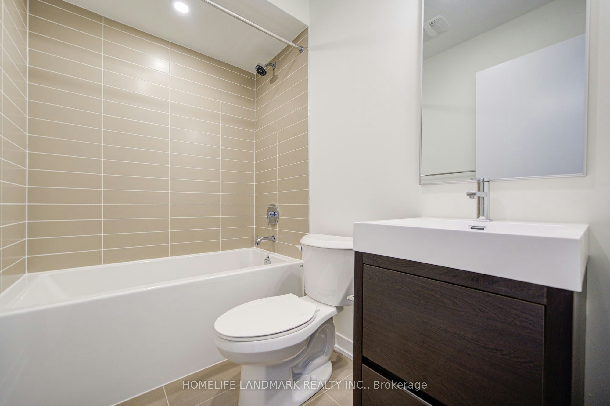 426 New Lawrence Heights Way Boulevard, Toronto, ON, M6A 0E6 - 18