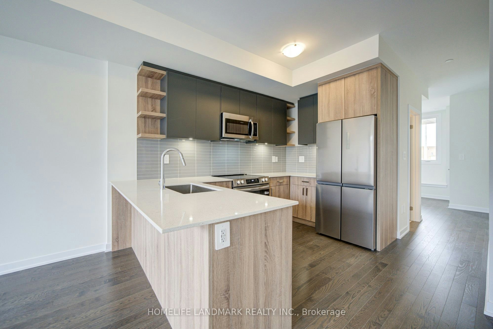 426 New Lawrence Heights Way Boulevard, Toronto, ON, M6A 0E6 - 6