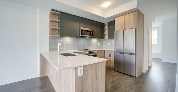 426 New Lawrence Heights Way Boulevard, Toronto, ON, M6A 0E6 - 6